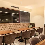 Lokomotive 3* Λιντς