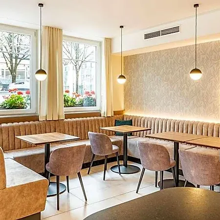 Hotel Lokomotive 3*