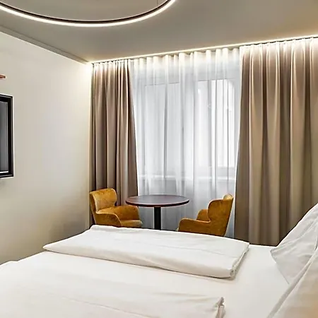 Hotel Lokomotive