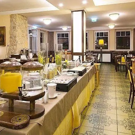Lokomotive Hotel Linz