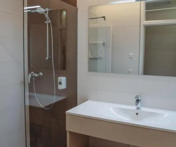 Hotel Lokomotive Linec