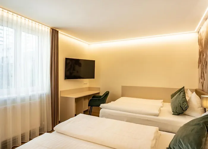 Lokomotive Готель 3*